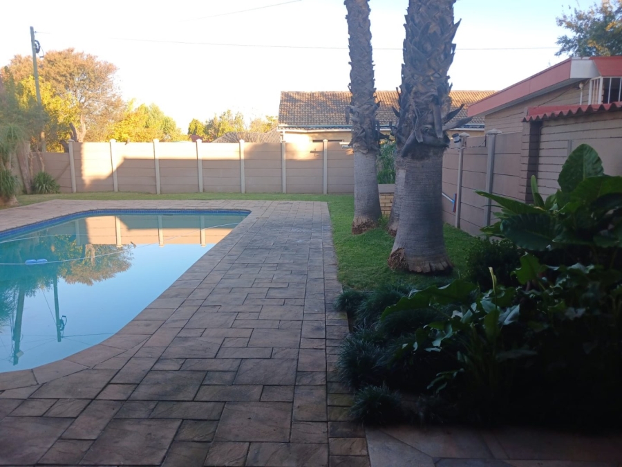 3 Bedroom Property for Sale in Adamayview North West